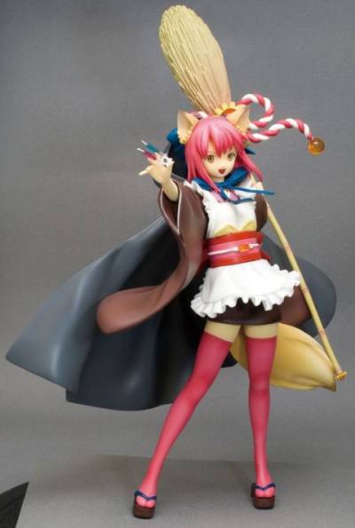 Forum Image: http://www.waynesanime.com/images/Toys/Take%20Moon%20Magical%20Amber.jpg